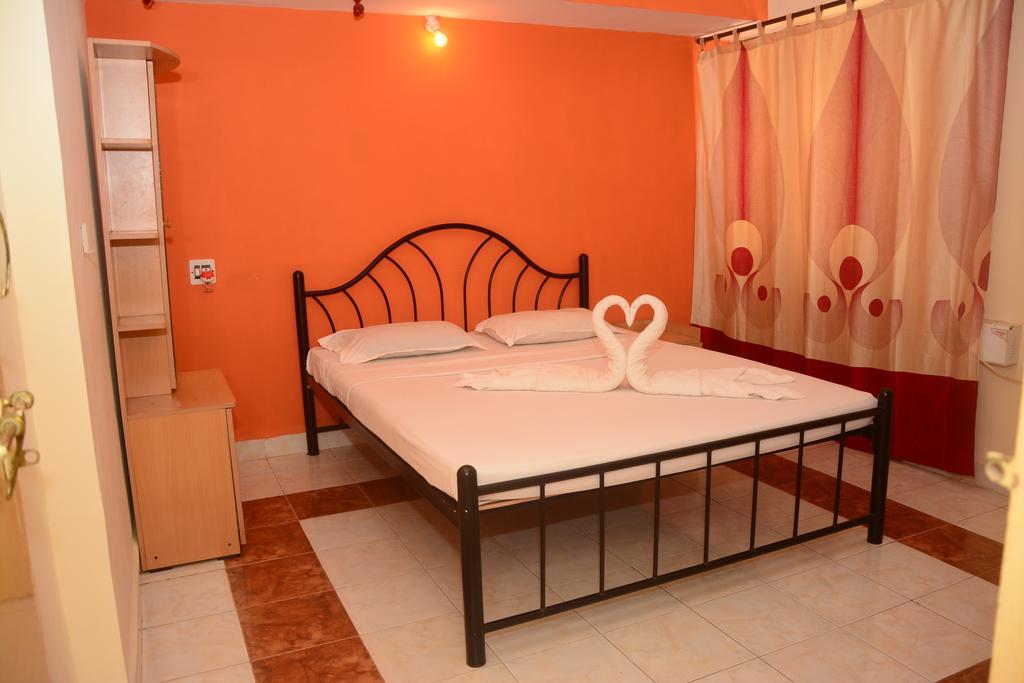 Colonia De Braganza Resorts 卡兰古特 外观 照片