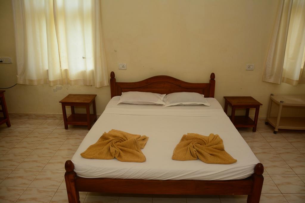 Colonia De Braganza Resorts 卡兰古特 外观 照片