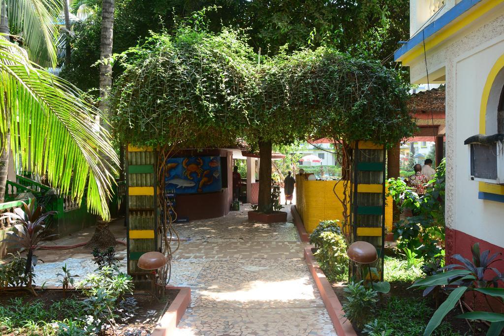 Colonia De Braganza Resorts 卡兰古特 外观 照片